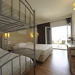 Evia Riviera By Anayia 4* Амаринтос