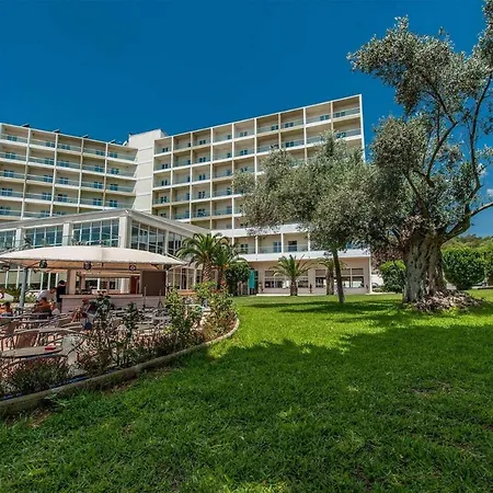 Rezort Evia Riviera