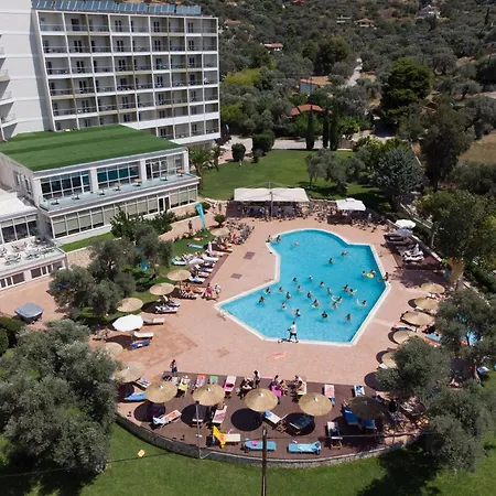 Evia Riviera Resort 4*