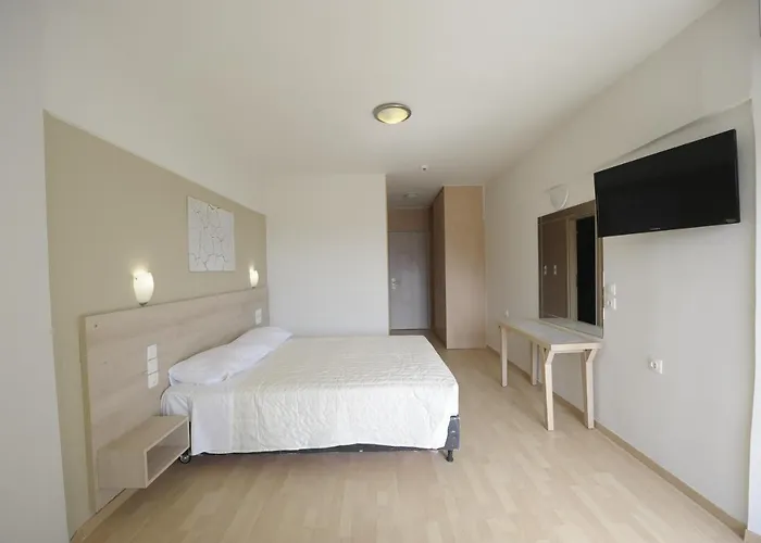 Evia Riviera Resort 4*