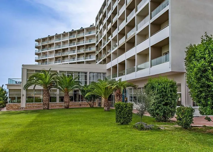 Θέρετρο Evia Riviera 4*