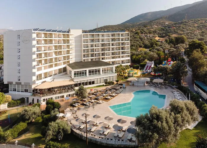 Evia Riviera 4*